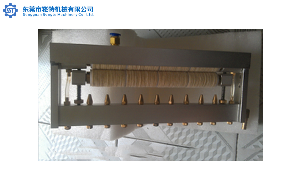 冲床材料双面给油机